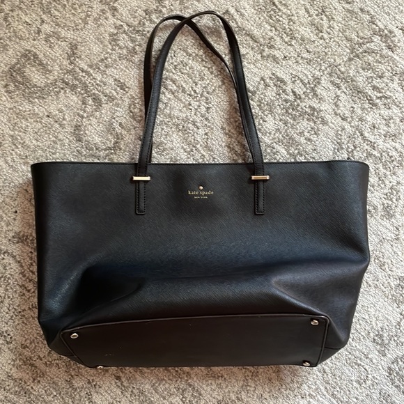 Kate Spade tote - Picture 1 of 6